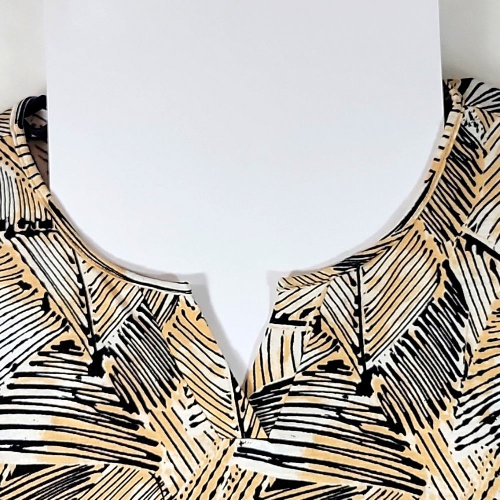 Westbound Slight Balloon Sleeve Notched V-Neckline Top Size L - Picture 3 of 9